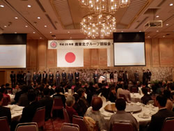 南東北グループの平成25年度観桜会・新入職員歓迎会が開かれました